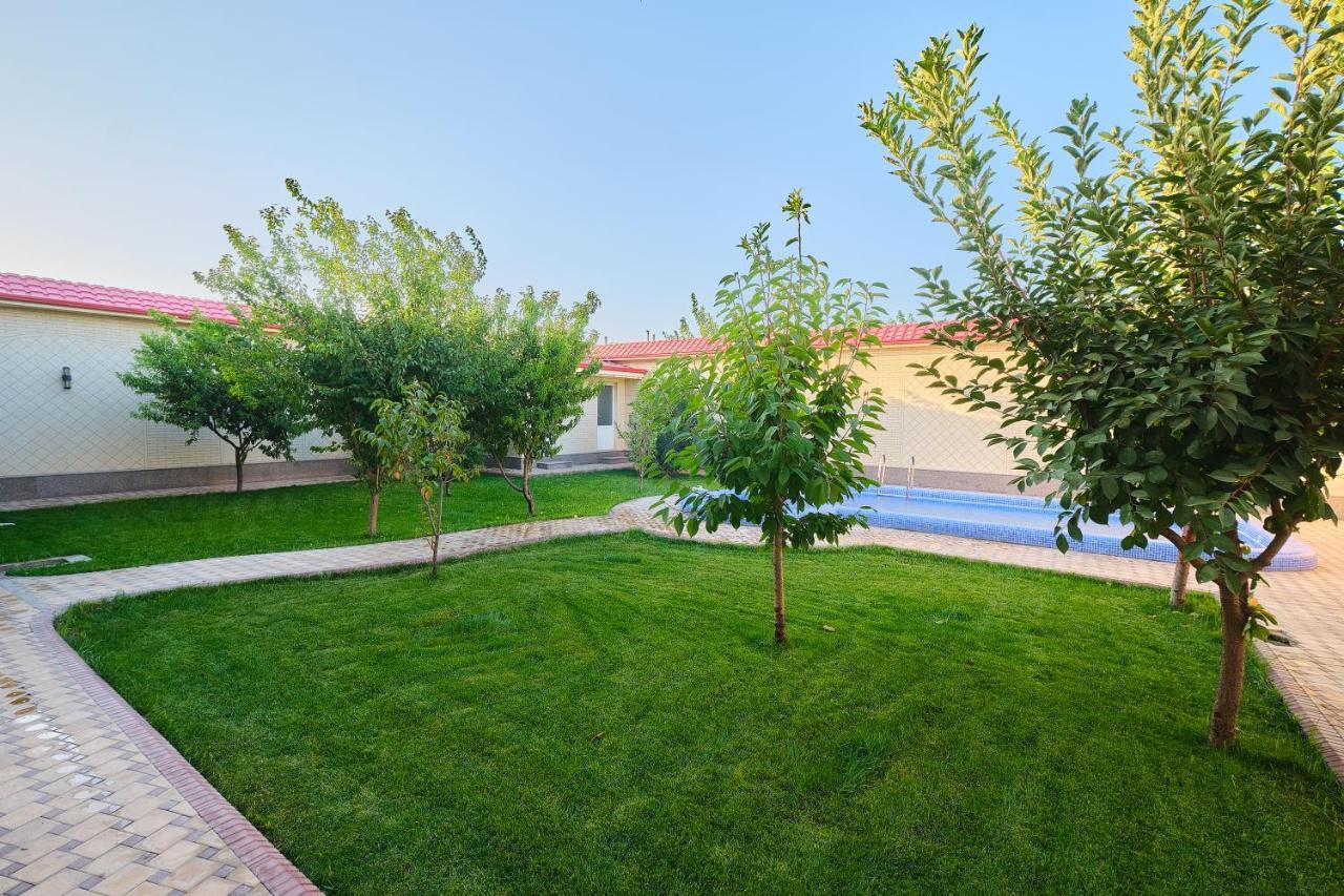 Gunesh Hotel Samarkand Bagian luar foto