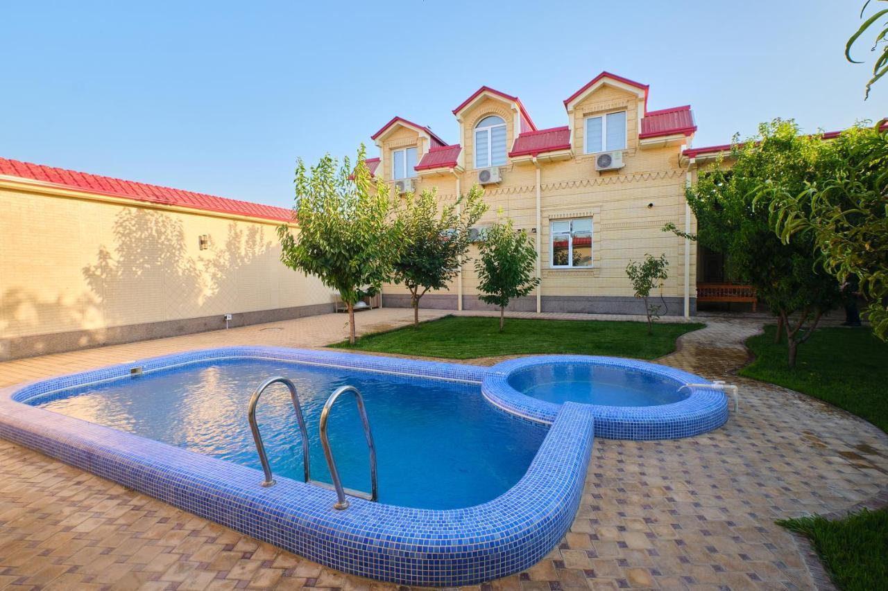 Gunesh Hotel Samarkand Bagian luar foto
