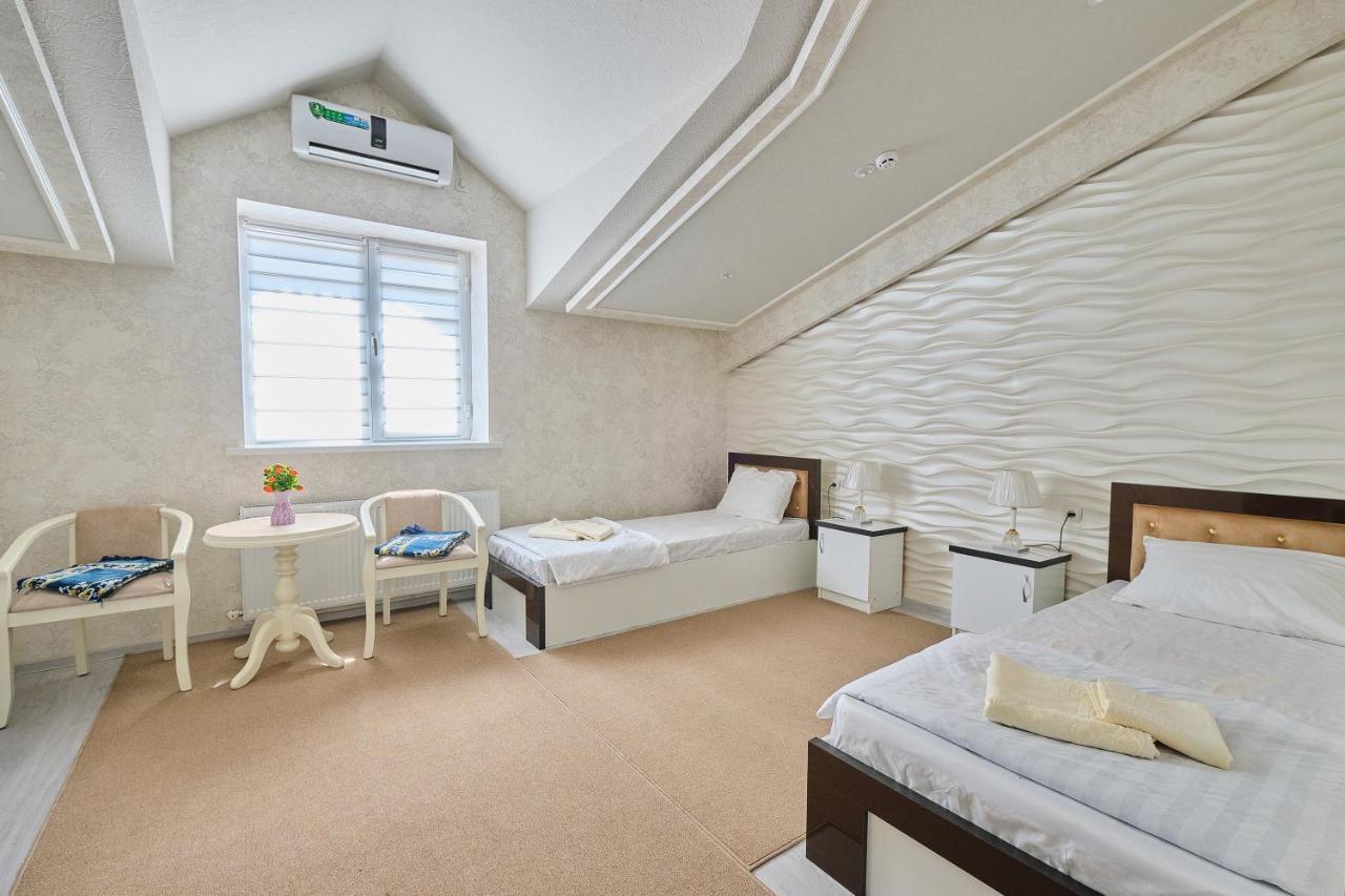Gunesh Hotel Samarkand Bagian luar foto