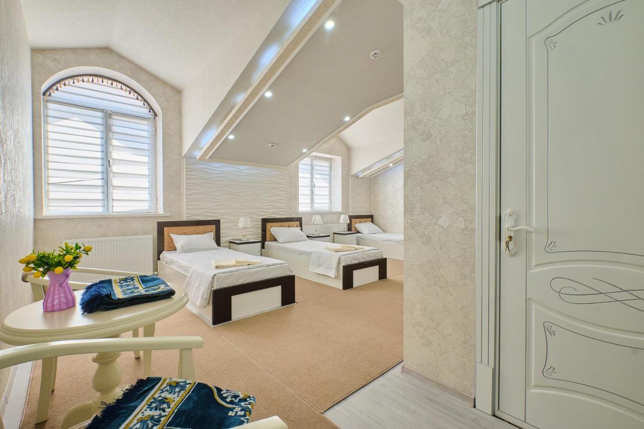 Gunesh Hotel Samarkand Bagian luar foto