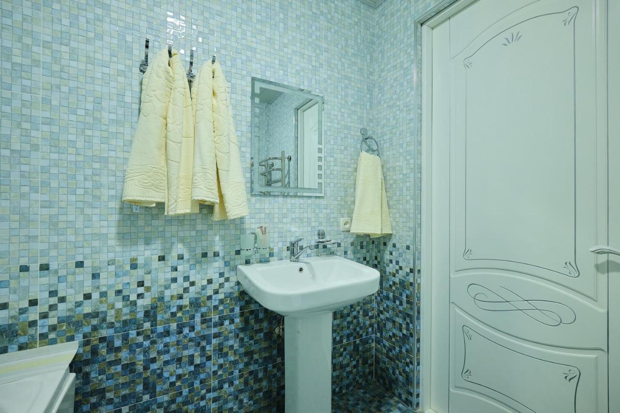 Gunesh Hotel Samarkand Bagian luar foto