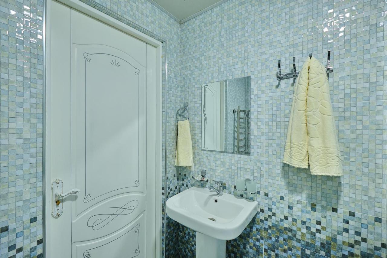 Gunesh Hotel Samarkand Bagian luar foto