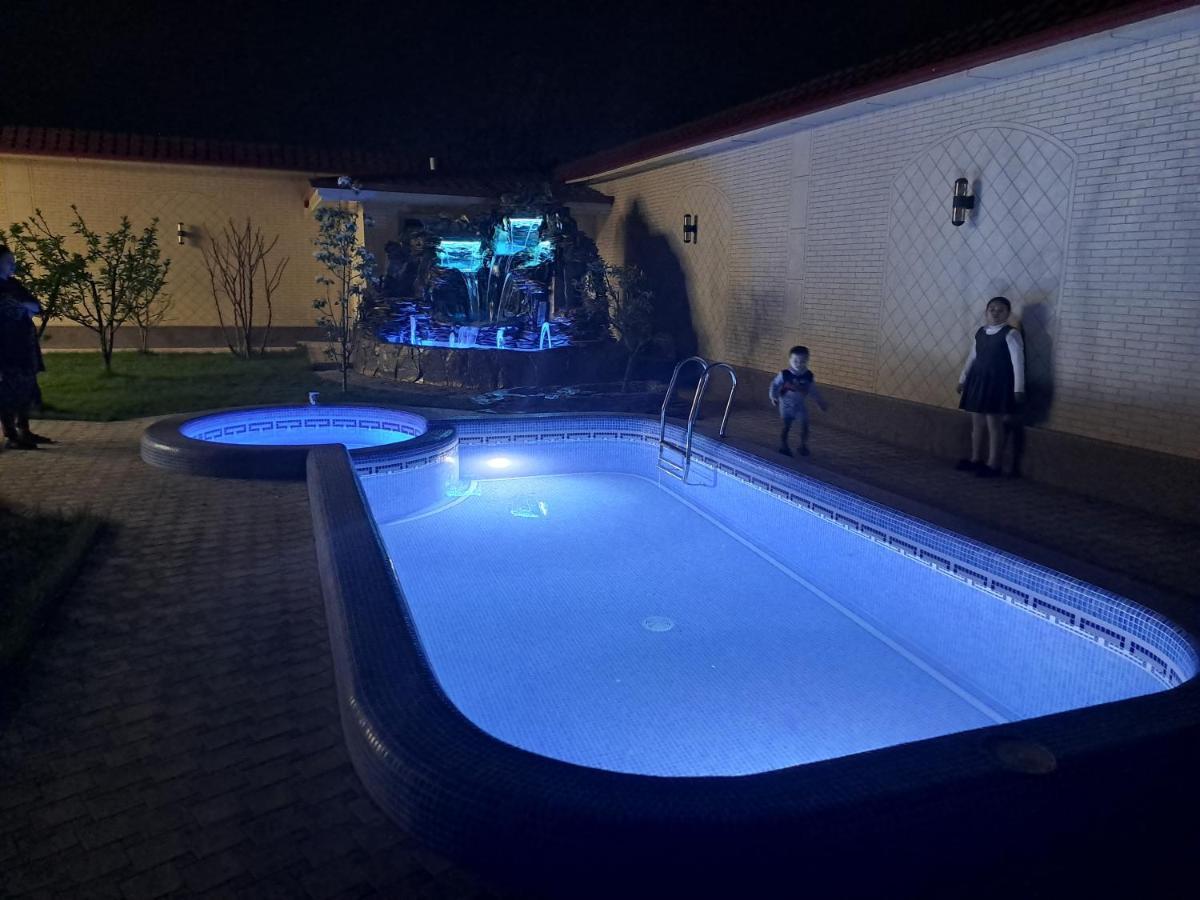 Gunesh Hotel Samarkand Bagian luar foto